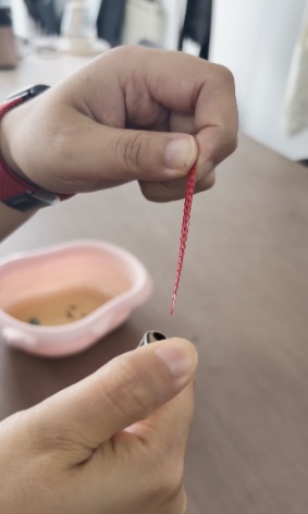 पीवीसी तिरपाल ने ज्वाला मंदक परीक्षण पास कर लिया है